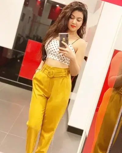 Molakalmuru Escort