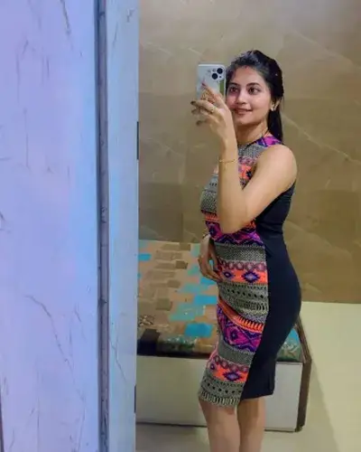 Escort Molakalmuru